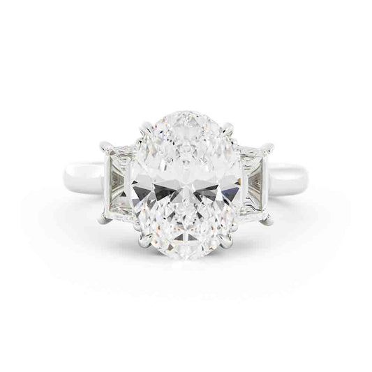 Oval Center With Trap Side diamond Ring