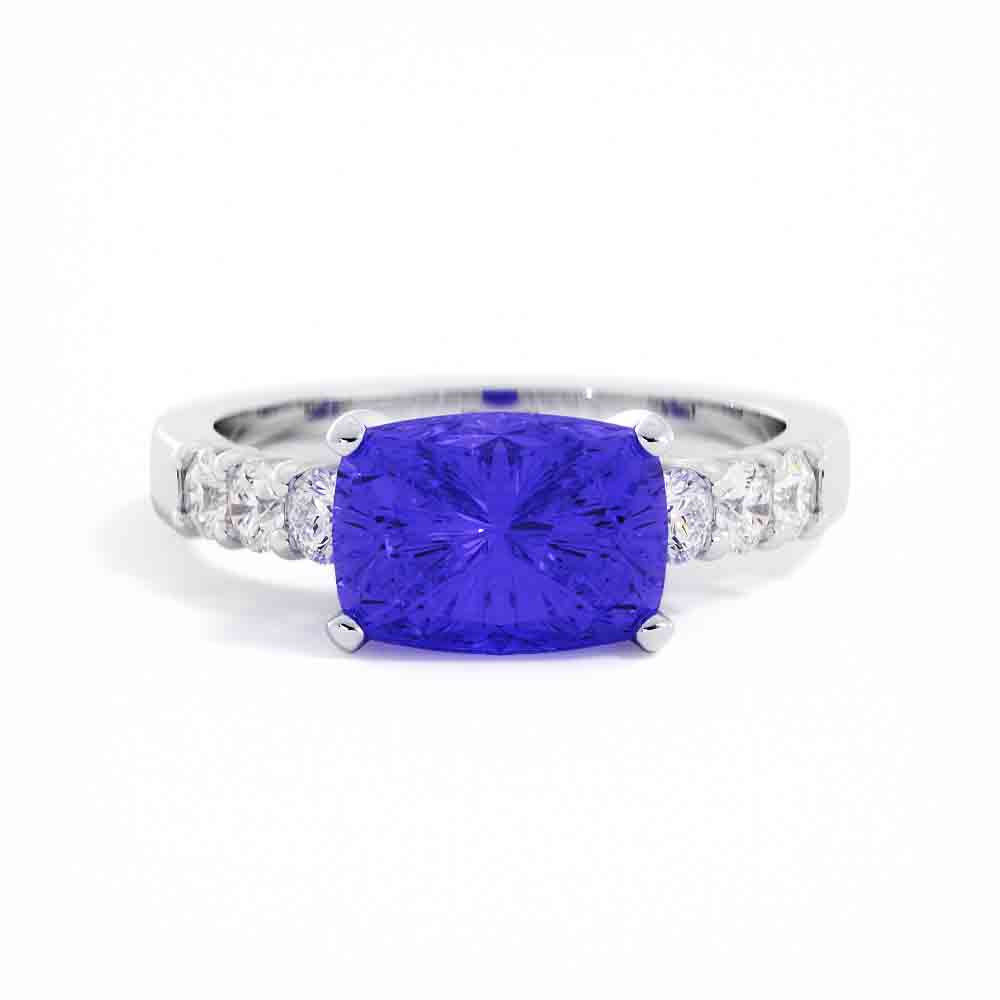 East-West Center Stone Solitaire