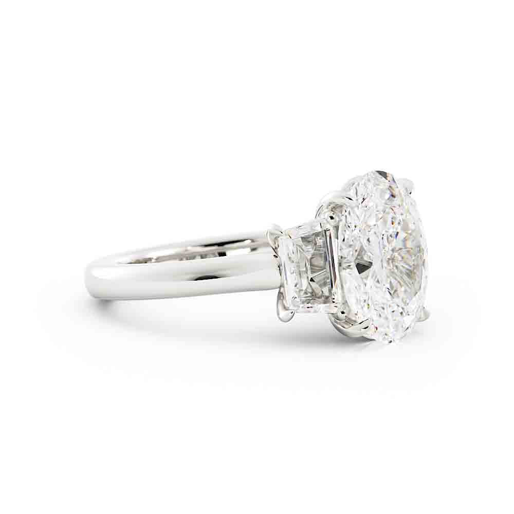 Oval Center With Trap Side diamond Ring