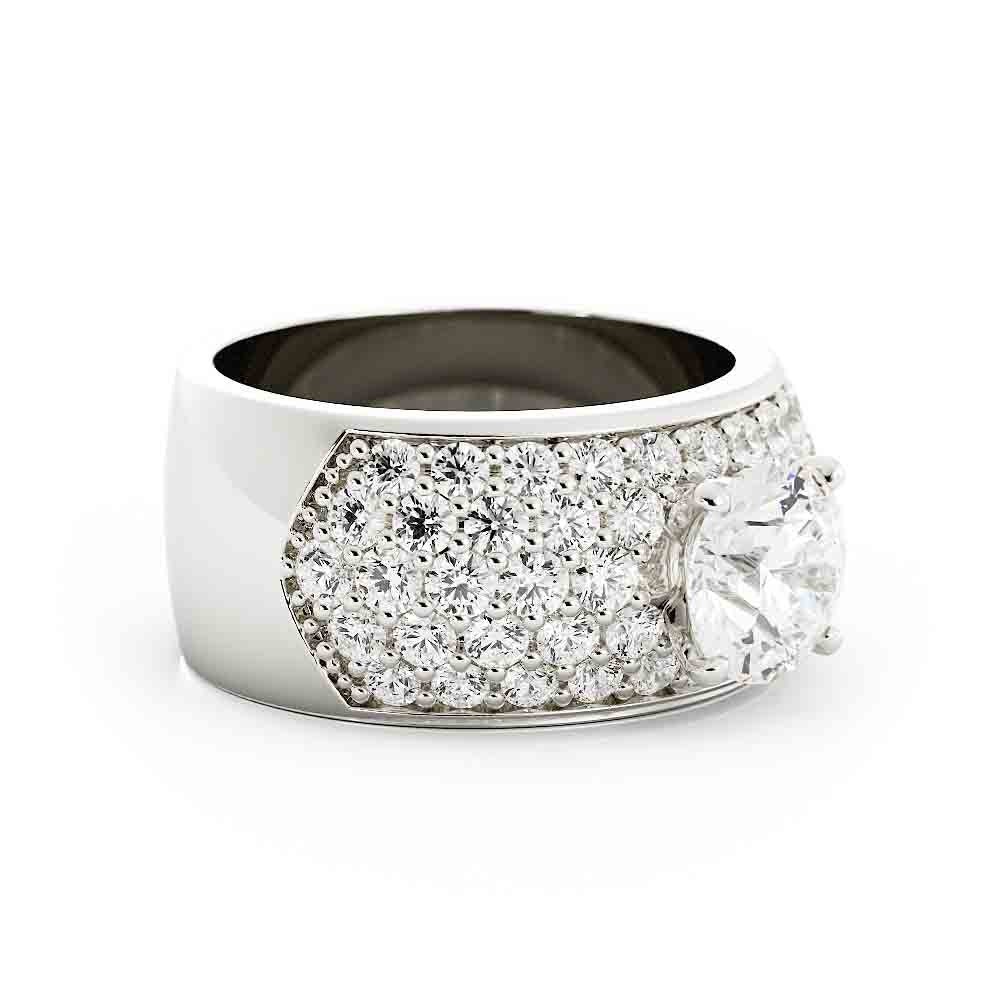 5 Row Rd Diamond Pave Band With Center Stone