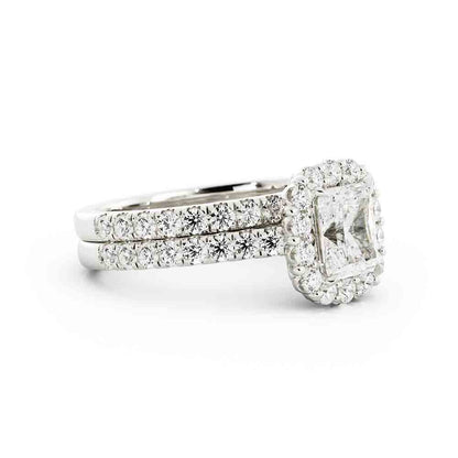 Halo Diamond Ring Set