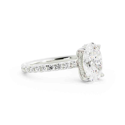 Oval Center with Open Sided Rd Diamonds on Shank
