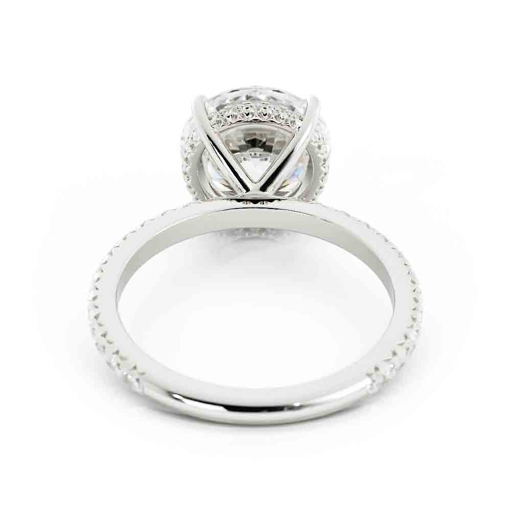 Large Round Diamond Ring