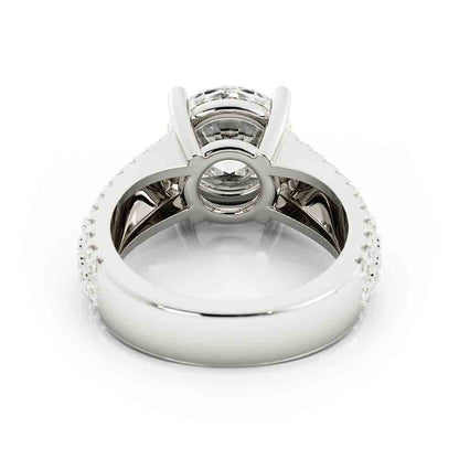 Round Diamond Pave Ring
