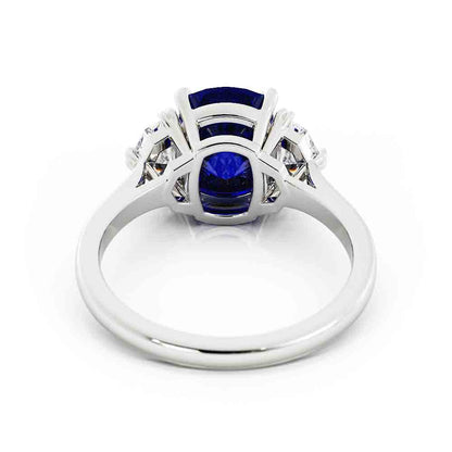 Cushion Blue Sapphire with Cadilac Cut Traps