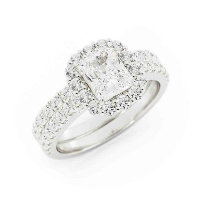 Halo Diamond Ring Set