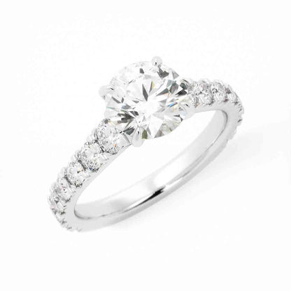 Rd Graduated Diamonds In Engagement