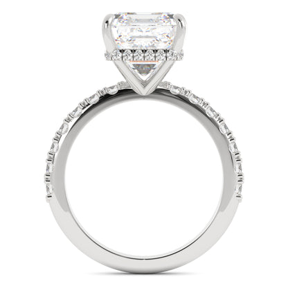 Emerald Cut Diamonds Ring with Side Stones